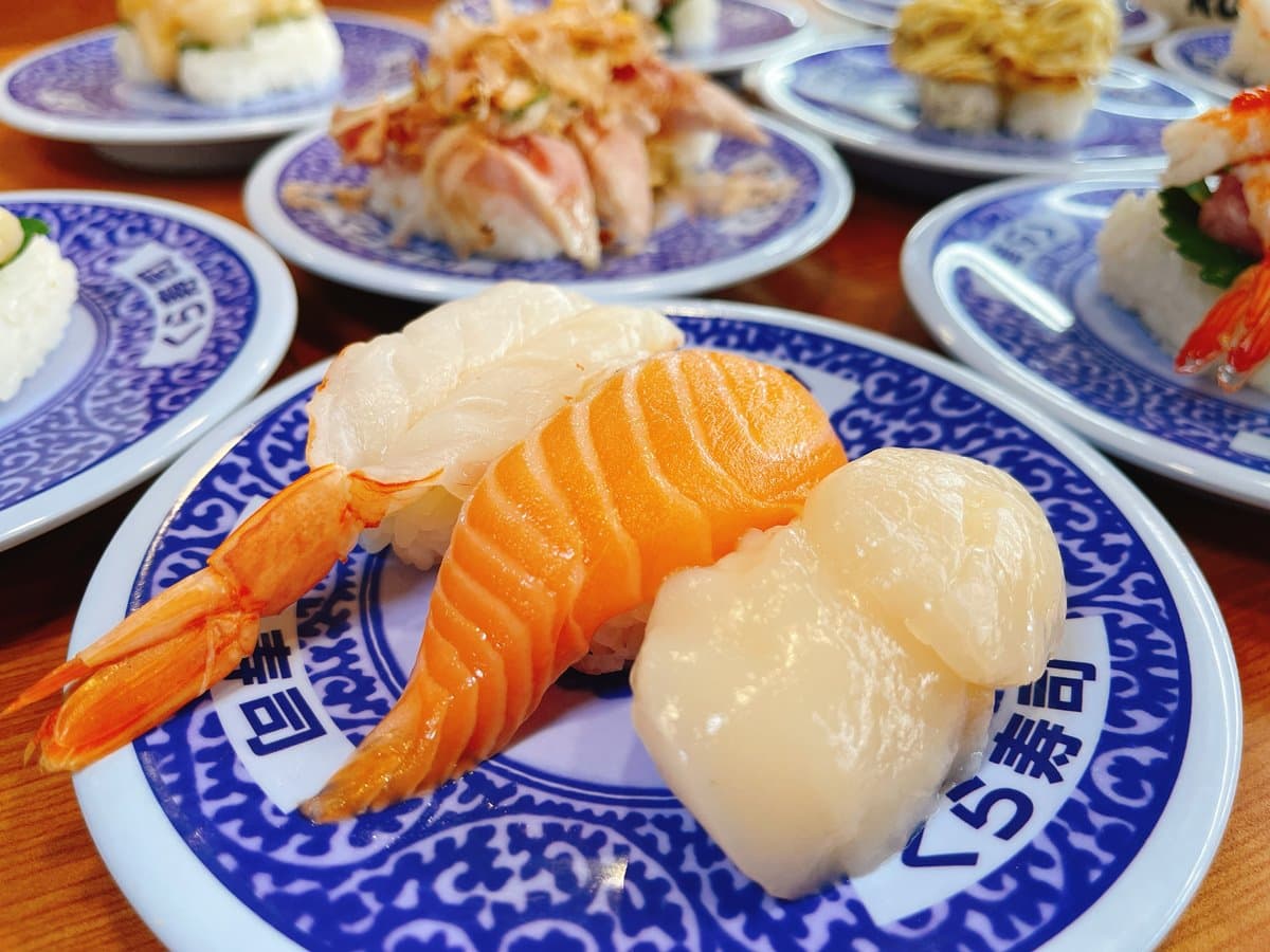 藏壽司「櫻桃小丸子系列」最後倒數!超萌收納袋免費送,再嗑豪華海鮮壽司 藏壽司「櫻桃小丸子系列」最後倒數!超萌收納袋免費送,再嗑豪華海鮮壽司