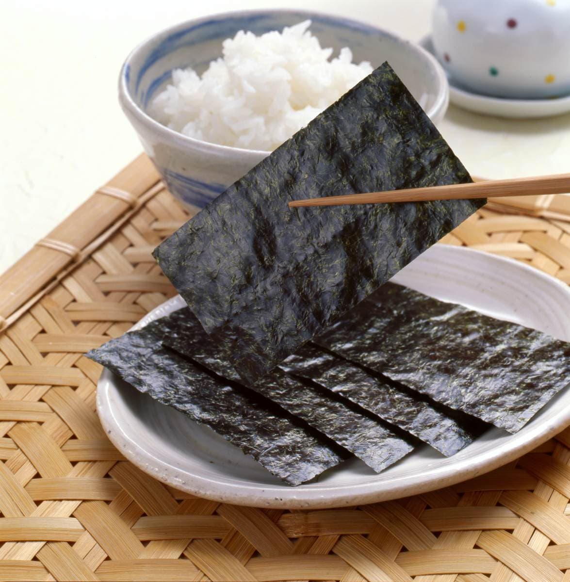 關東VS關西差很大!1顆飯糰讓兩地掀論戰,起因竟跟「這口味」有關 關東VS關西差很大!1顆飯糰讓兩地掀論戰,起因竟跟「這口味」有關