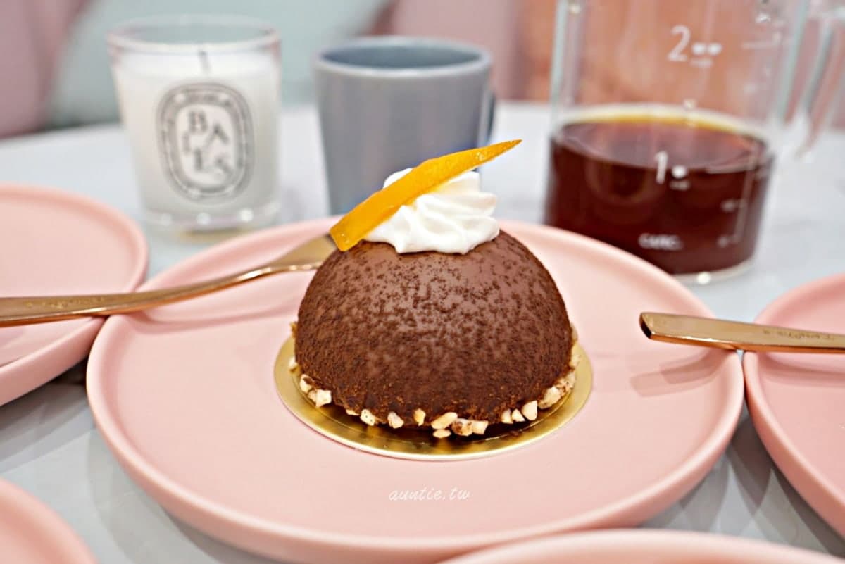 才不是美食沙漠!內湖區5高網評甜點:最強達克瓦茲、銅鍋舒芙蕾、得獎甜塔 才不是美食沙漠!內湖區5高網評甜點:最強達克瓦茲、銅鍋舒芙蕾、得獎甜塔