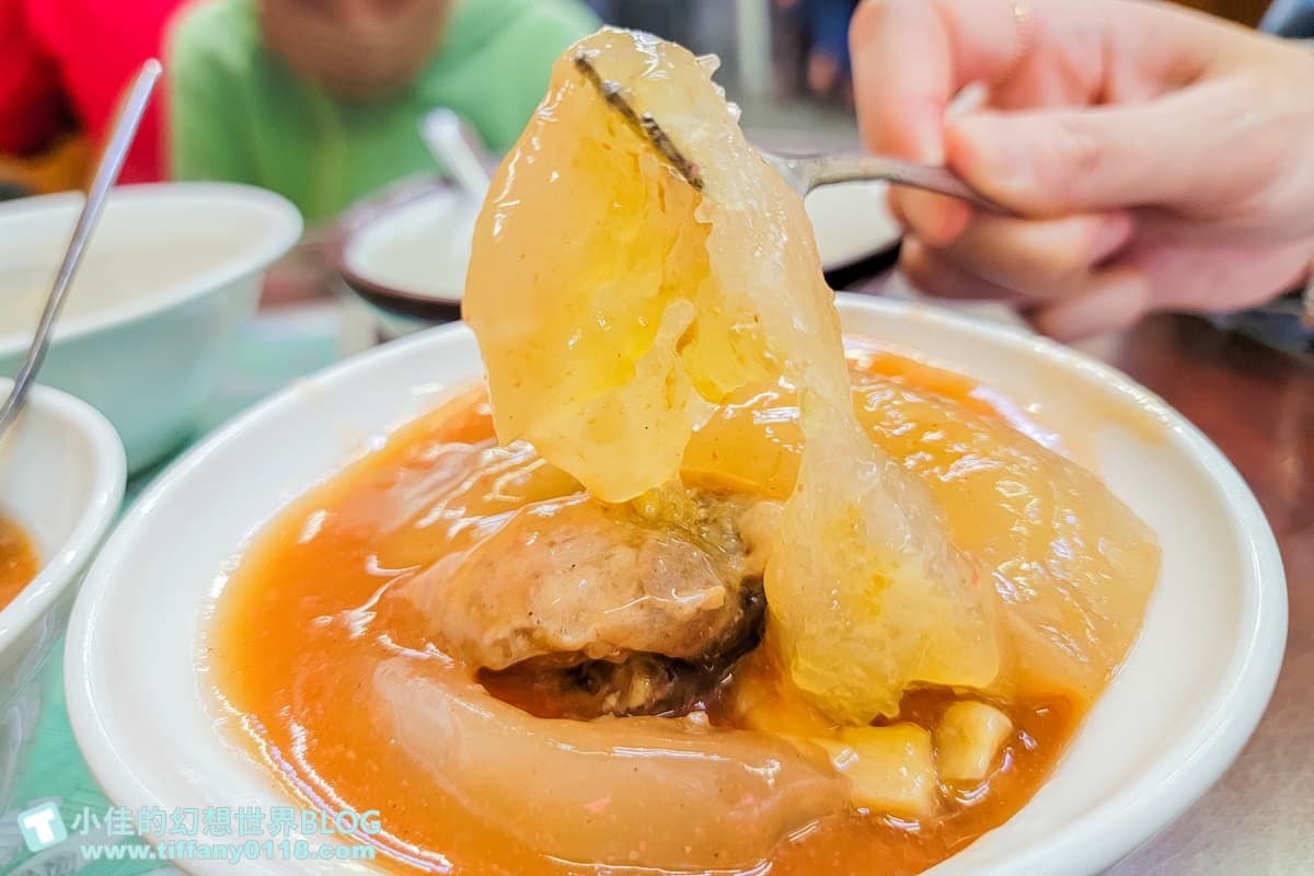 網評均破千!鶯歌5家必吃美食:24小時老字號壽司、限定垃圾麵、50年肉圓 網評均破千!鶯歌5家必吃美食:24小時老字號壽司、限定垃圾麵、50年肉圓