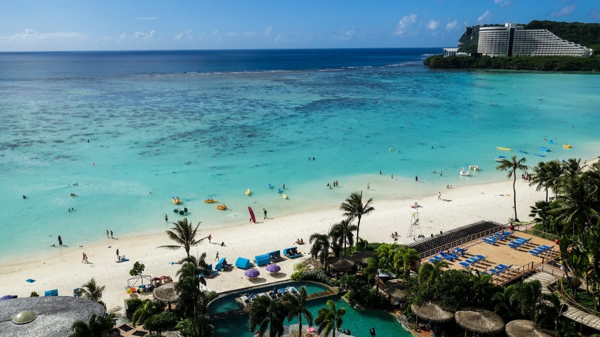 Tumon Beach img