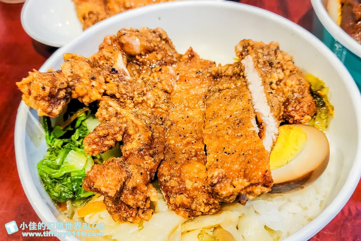 網評均破千!鶯歌5家必吃美食:24小時老字號壽司、限定垃圾麵、50年肉圓 網評均破千!鶯歌5家必吃美食:24小時老字號壽司、限定垃圾麵、50年肉圓
