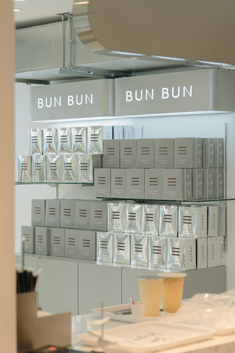 【新開店】速食界迪奧!超美質感灰盒「BunBun」,必吃「麻辣鍋」脆皮熱狗堡 【新開店】速食界迪奧!超美質感灰盒「BunBun」,必吃「麻辣鍋」脆皮熱狗堡
