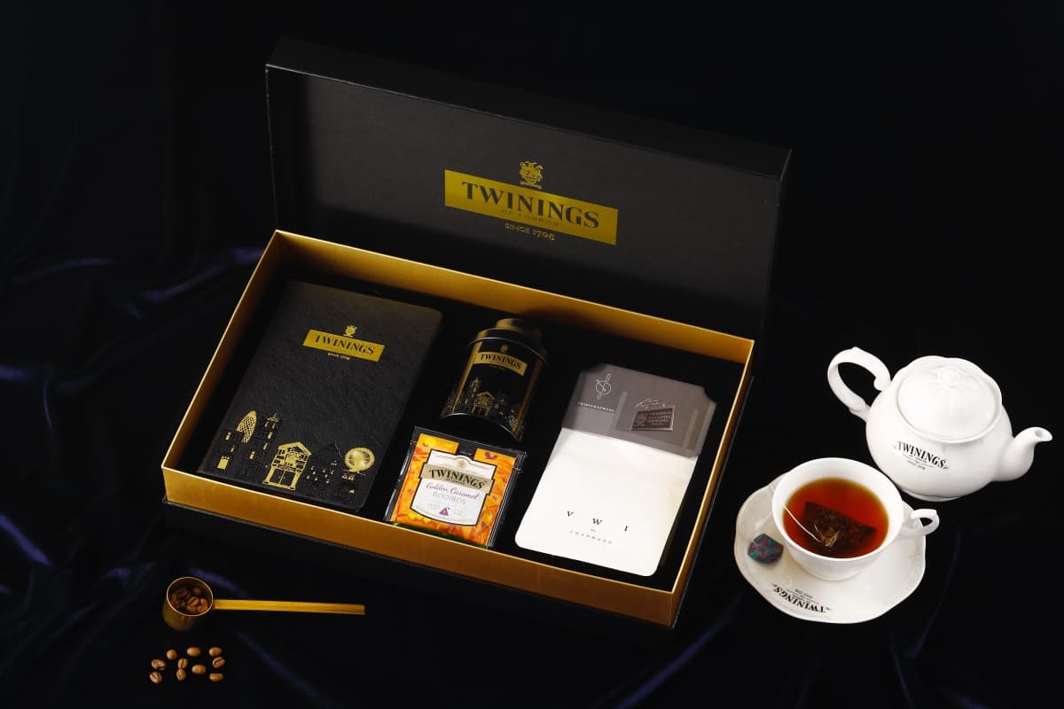 全球限量900盒!英皇室御用「TWININGS唐寧茶」推禮盒,再嘗世界咖啡冠軍特調 全球限量900盒!英皇室御用「TWININGS唐寧茶」推禮盒,再嘗世界咖啡冠軍特調