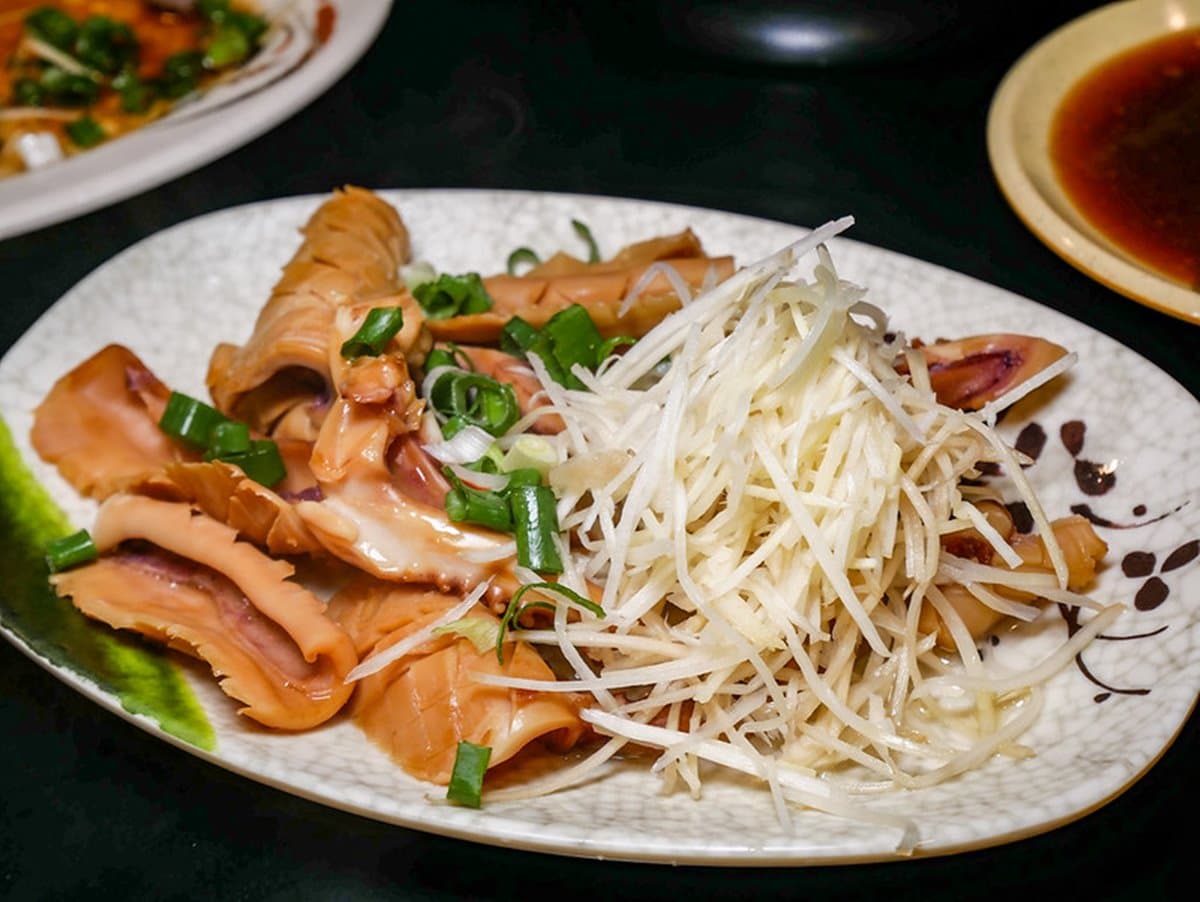 南京復興高CP值熱炒!老饕激推名店級「超強鵝肉」,加碼吃隱藏版鵝油烏醋麵 南京復興高CP值熱炒!老饕激推名店級「超強鵝肉」,加碼吃隱藏版鵝油烏醋麵