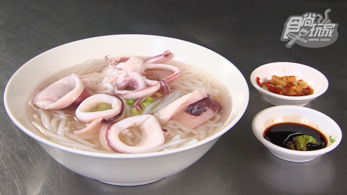 北投秒殺級美食!超夯「小卷米粉」脆彈鮮甜飄海味,搭瓜仔肉配飯太銷魂