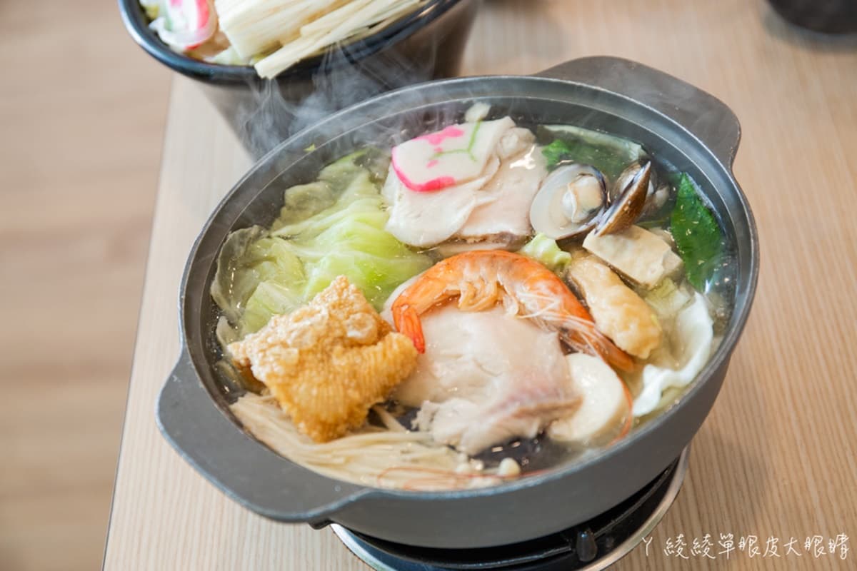 CP值爆表!全台6家百元小火鍋:最低98元起、24小時營業、滷肉飯吃到飽 CP值爆表!全台6家百元小火鍋:最低98元起、24小時營業、滷肉飯吃到飽