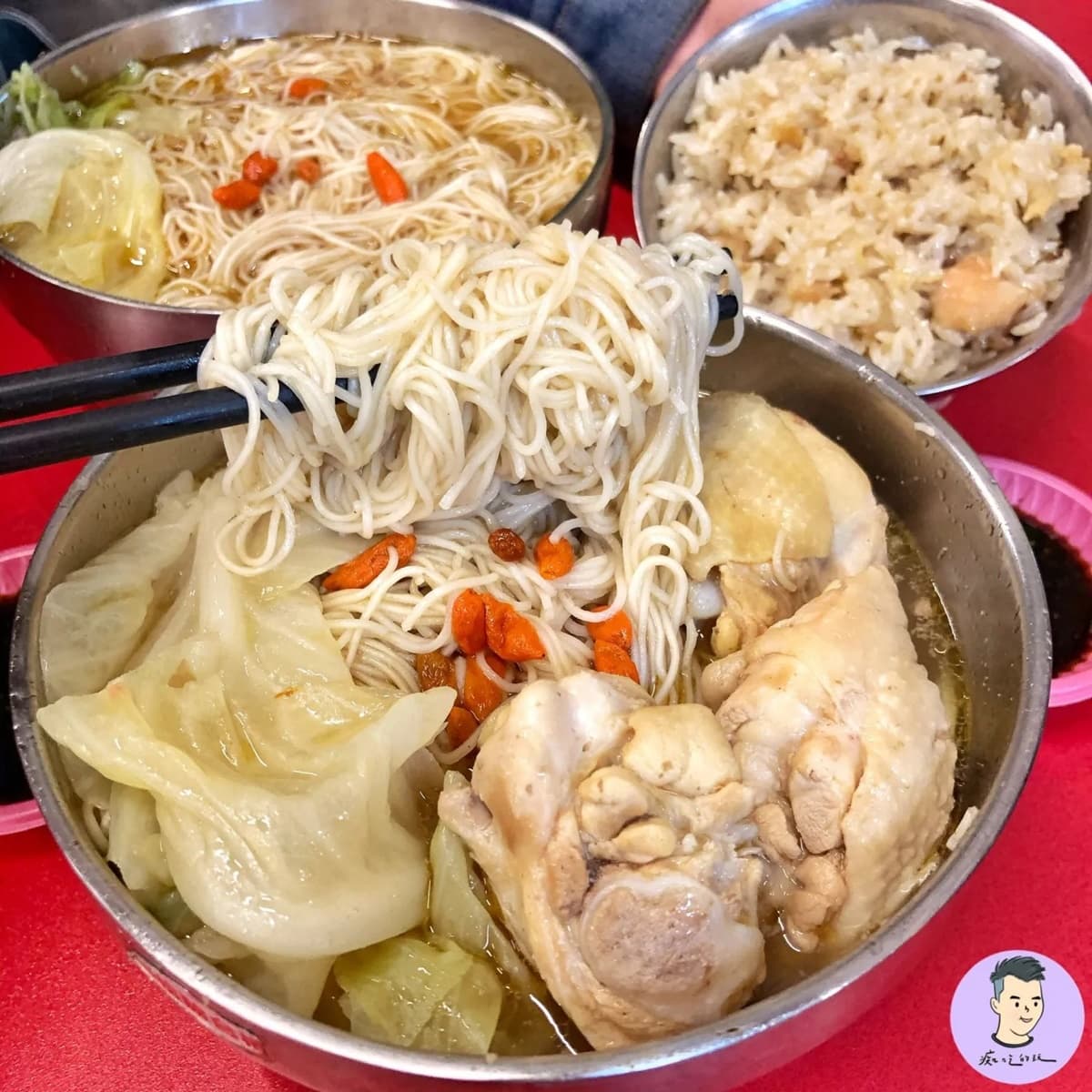 免費加湯800次!超狂「排隊麻油雞麵線」清甜唰嘴,古早味麻油雞飯限量必搶 免費加湯800次!超狂「排隊麻油雞麵線」清甜唰嘴,古早味麻油雞飯限量必搶