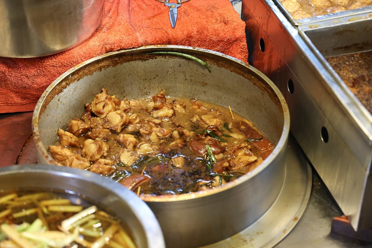 PK阿泉爌肉飯!彰化最強6家名店:老字號80年、加半熟蛋超邪惡、3小時完售 PK阿泉爌肉飯!彰化最強6家名店:老字號80年、加半熟蛋超邪惡、3小時完售