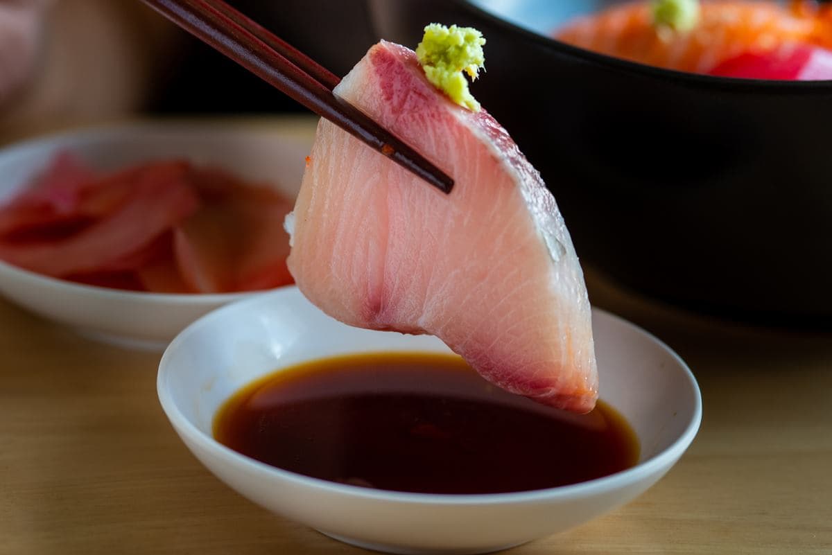 別再搞錯了!「哇沙米」其實不是芥末,吃壽司或生魚片沾「它」竟為防中毒 別再搞錯了!「哇沙米」其實不是芥末,吃壽司或生魚片沾「它」竟為防中毒