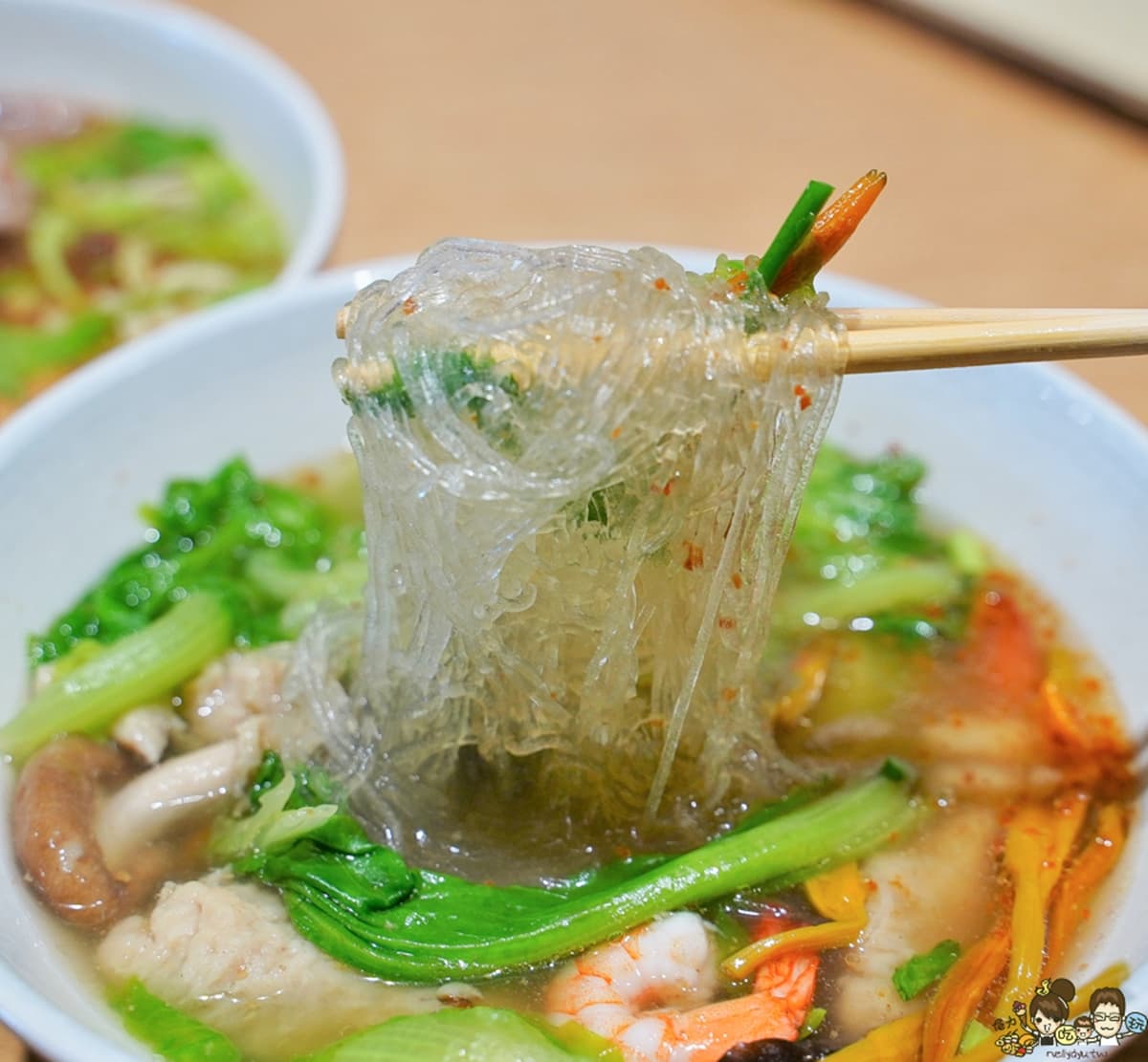 宜蘭礁溪美食激推25家!必吃蔥油餅、隱藏版深夜食堂、頂級日式咖啡牛乳 礁溪必吃美食:玉仁八寶冬粉