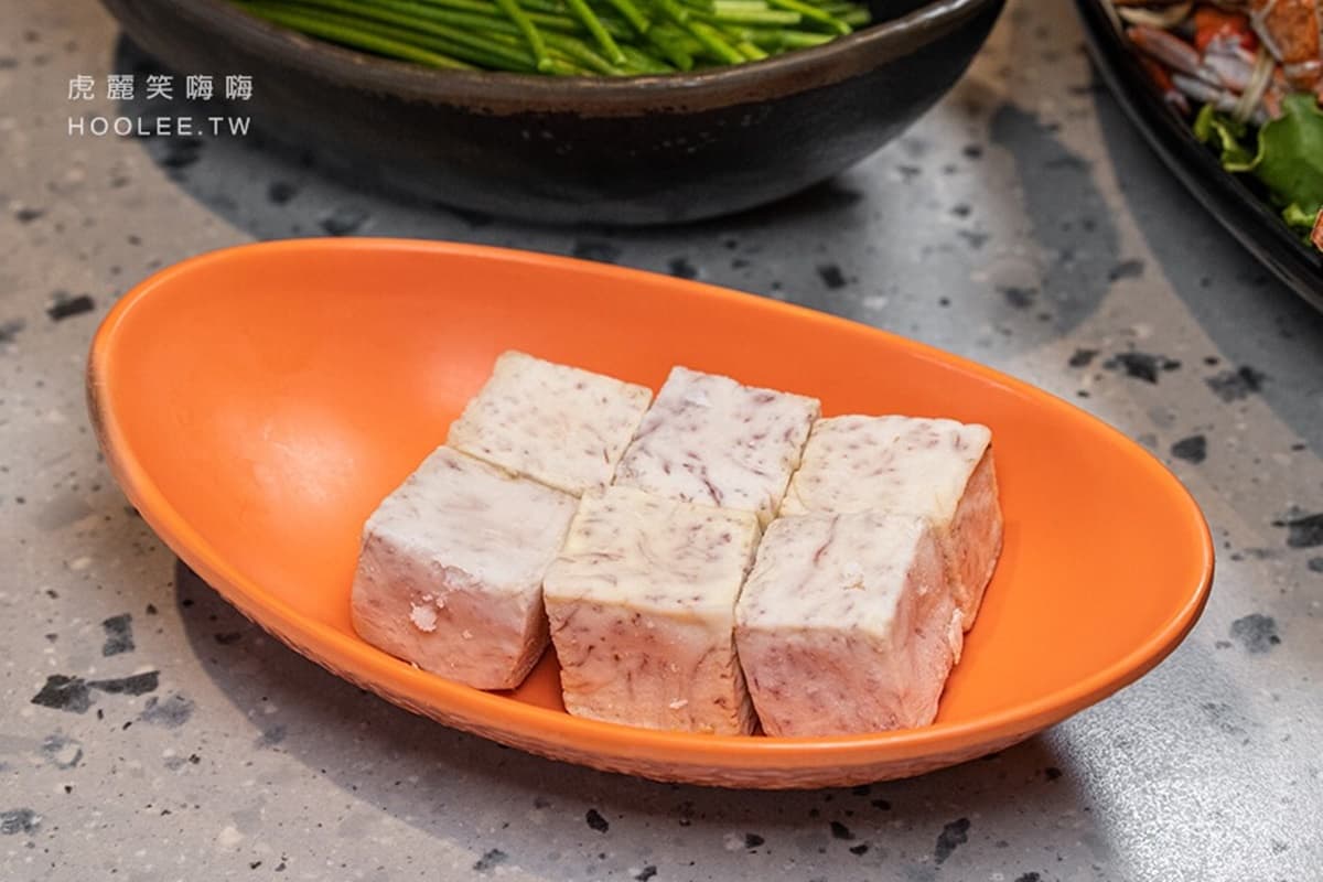 399元螃蟹+蛤蜊吃到飽!高雄人氣「火烤兩吃老店」,搭石頭鍋底爽嗑肥美蟹膏 399元螃蟹+蛤蜊吃到飽!高雄人氣「火烤兩吃老店」,搭石頭鍋底爽嗑肥美蟹膏