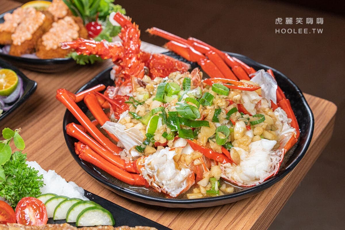 想吃什麼自己釣!高雄「現釣宵夜」爽嗑活體龍蝦、金鯧,還可預約KTV包廂歡唱 想吃什麼自己釣!高雄「現釣宵夜」爽嗑活體龍蝦、金鯧,還可預約KTV包廂歡唱