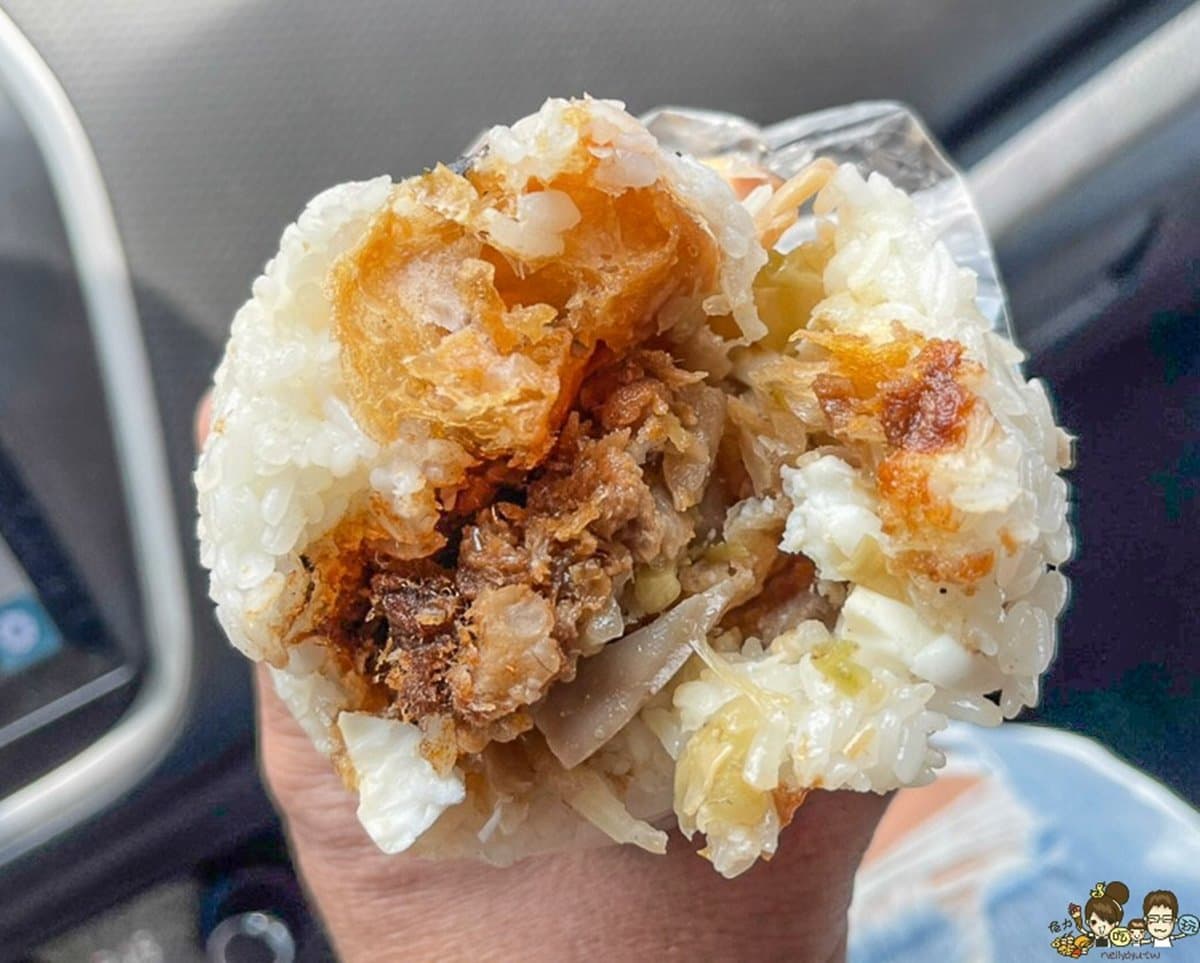 就是怕你吃不飽!高雄6家大分量早餐:蛋黃瀑布肉排、巨人飯糰抵2餐 就是怕你吃不飽!高雄6家大分量早餐:蛋黃瀑布肉排、巨人飯糰抵2餐
