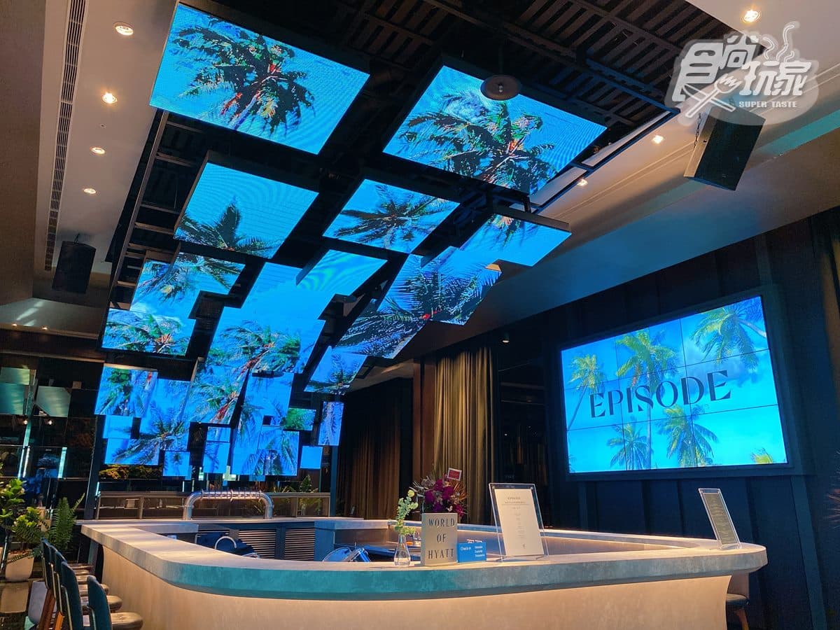 全台最多樓中樓房型飯店!必拍6公尺落地窗打卡房,全天爽拿免費點心、飲料 全台最多樓中樓房型飯店!必拍6公尺落地窗打卡房,全天爽拿免費點心、飲料