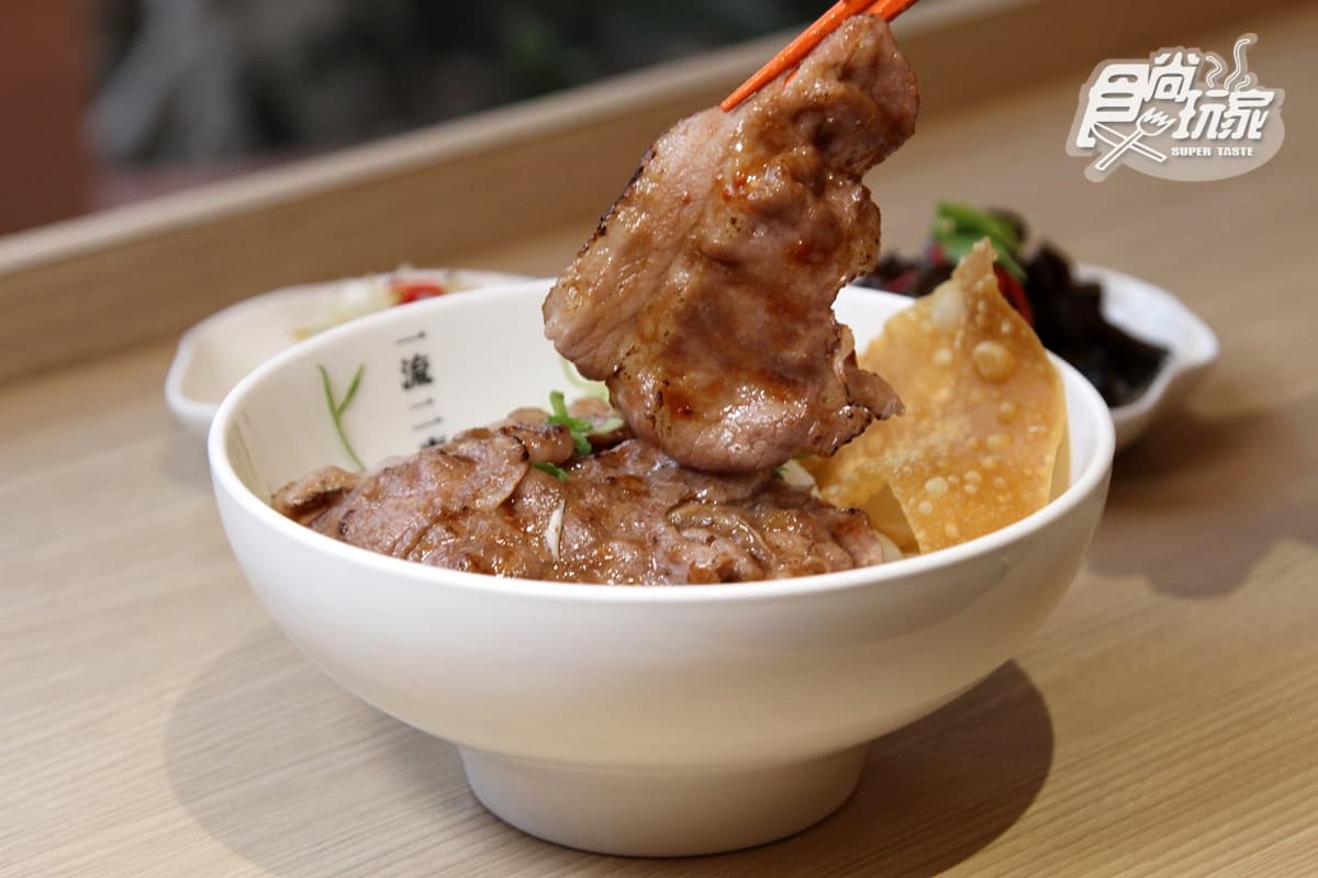 這不是素的!成都「小吃霸主」台北吃得到,必點秒殺款「火燒蝦素椒麵」 這不是素的!成都「小吃霸主」台北吃得到,必點秒殺款「火燒蝦素椒麵」