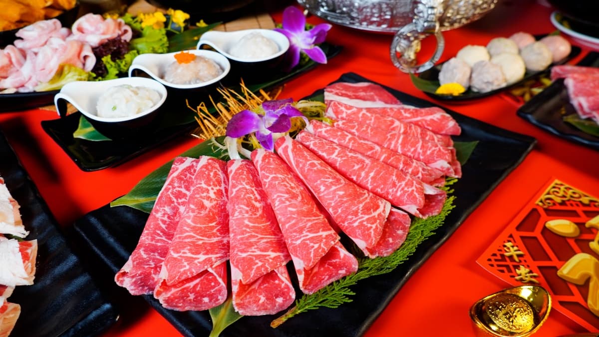 1380元即可入手!「問鼎」年菜79折開賣,狂嗑美澳和牛、紅蝦、干貝、鮑魚 1380元即可入手!「問鼎」年菜79折開賣,狂嗑美澳和牛、紅蝦、干貝、鮑魚