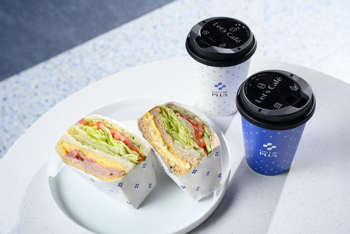 全家首開咖啡廳!「Let’s Café PLUS」早上7點半就開,25款飲品、法朋蛋糕必點 全家首開咖啡廳!「Let’s Café PLUS」早上7點半就開,25款飲品、法朋蛋糕必點