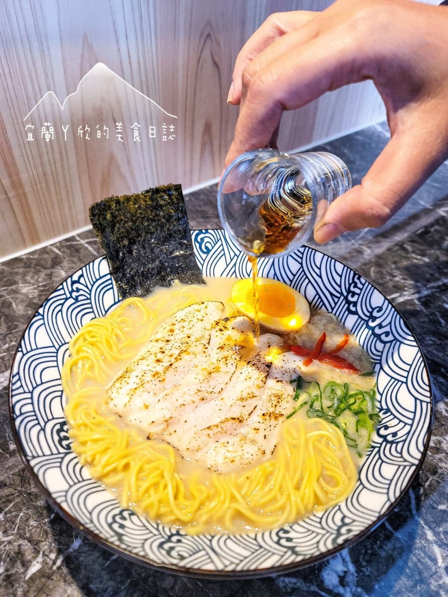 花蓮「排隊麵店」登陸北部!免費加湯加麵超佛,老饕最愛「膠原蛋白魚湯」 花蓮「排隊麵店」登陸北部!免費加湯加麵超佛,老饕最愛「膠原蛋白魚湯」
