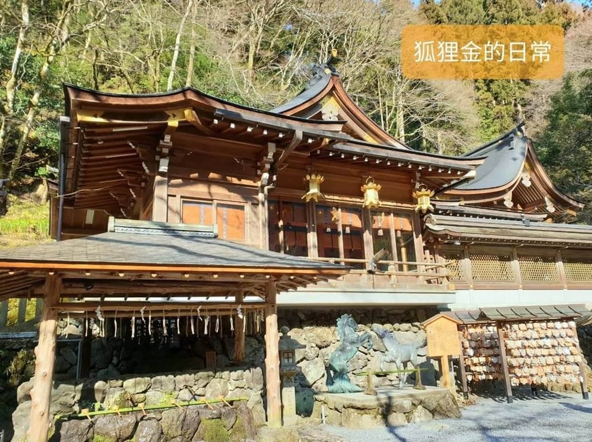 拜訪「繪馬」發源地!日本貴船神社專求戀愛良緣,再體驗超神祕「水占卜」 拜訪「繪馬」發源地!日本貴船神社專求戀愛良緣,再體驗超神祕「水占卜」