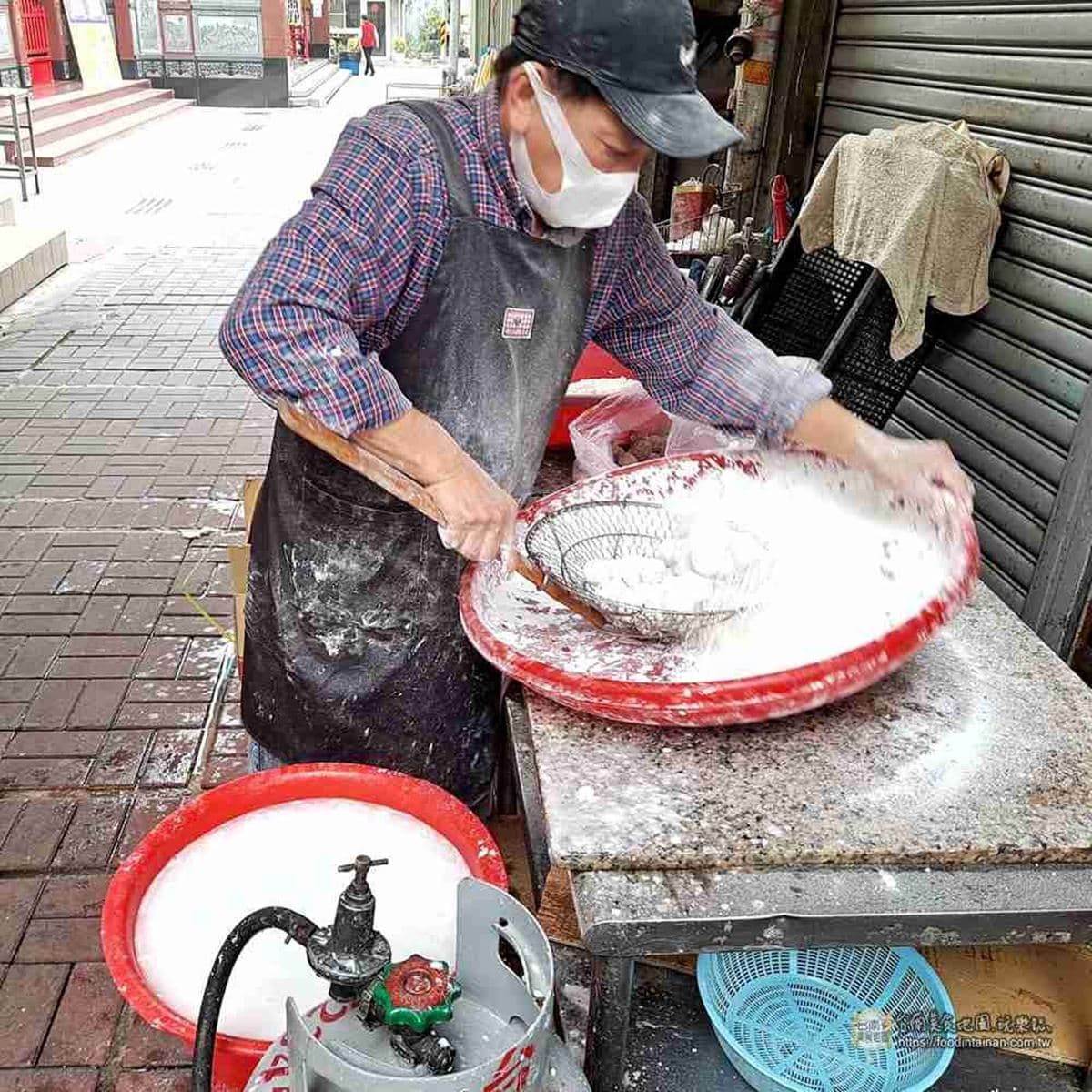 元宵節吃湯圓!全台6家經典名店:老師傅現滾現賣、在地人最愛彩虹湯圓 元宵節吃湯圓!全台6家經典名店:老師傅現滾現賣、在地人最愛彩虹湯圓