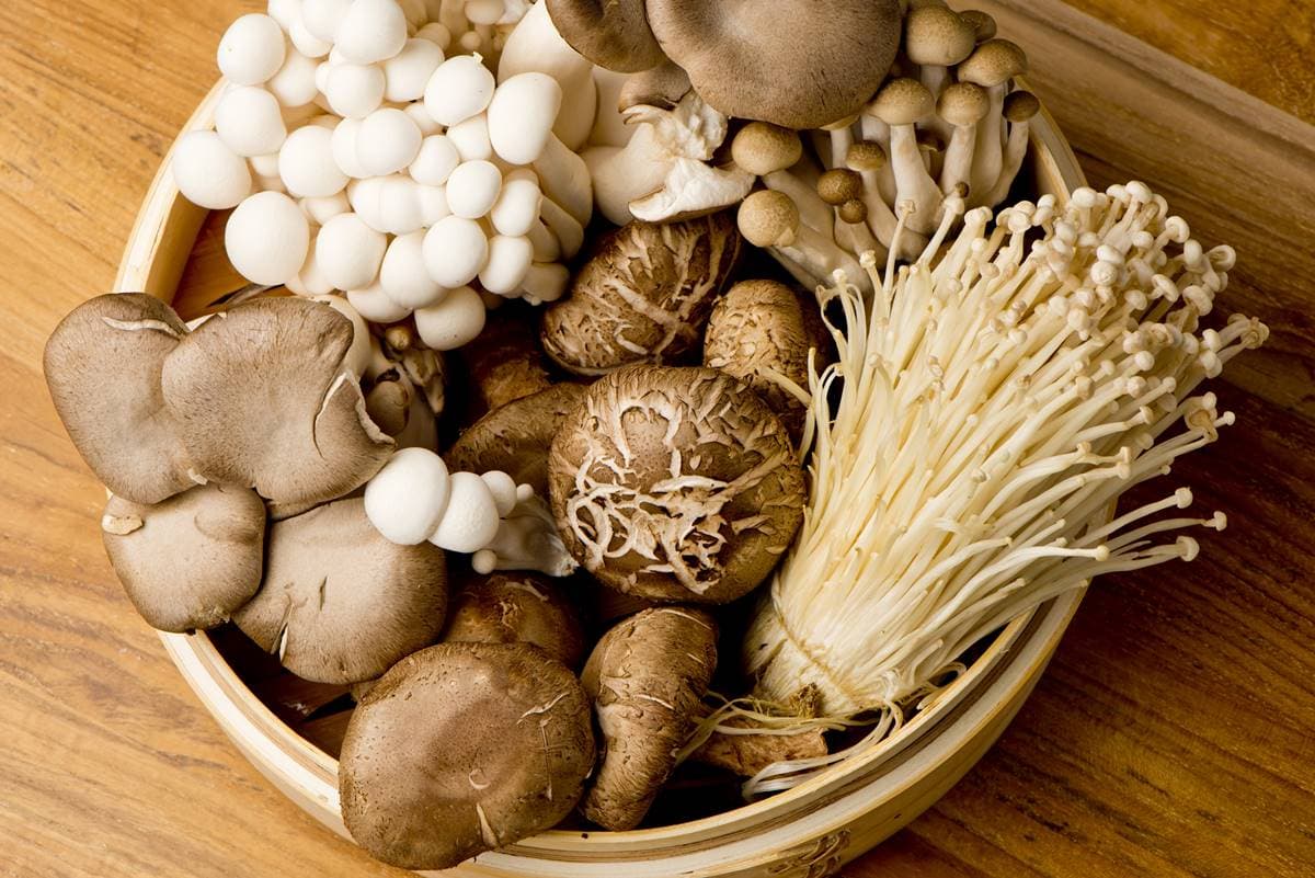 醫學專家激推!8款超優質「黑色食物」,第6樣推薦上班族「追劇零食」首選 醫學專家激推!8款超優質「黑色食物」,第6樣推薦上班族「追劇零食」首選