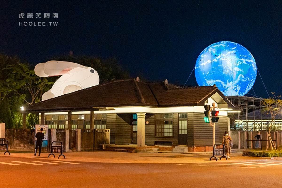 2023全台燈會逛起來!14大兔年必拍:3層樓高「兔兔包裹」、屏東大耳朵月兔 2023全台燈會逛起來!14大兔年必拍:3層樓高「兔兔包裹」、屏東大耳朵月兔