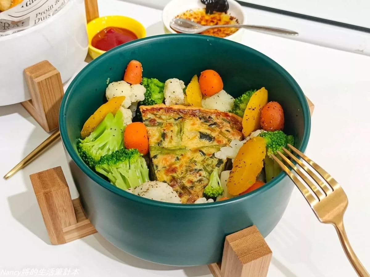 享受被50隻喵星人圍繞!貓奴快衝新北隱藏版「貓咪餐廳」,2.5小時吸貓吸到爽 享受被50隻喵星人圍繞!貓奴快衝新北隱藏版「貓咪餐廳」,2.5小時吸貓吸到爽