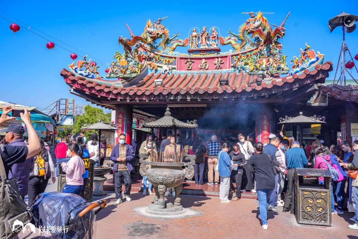 過年必拜!香火鼎盛「百年古廟」在南投,求發財金、祈福金雞懶人攻略一次看 過年必拜!香火鼎盛「百年古廟」在南投,求發財金、祈福金雞懶人攻略一次看