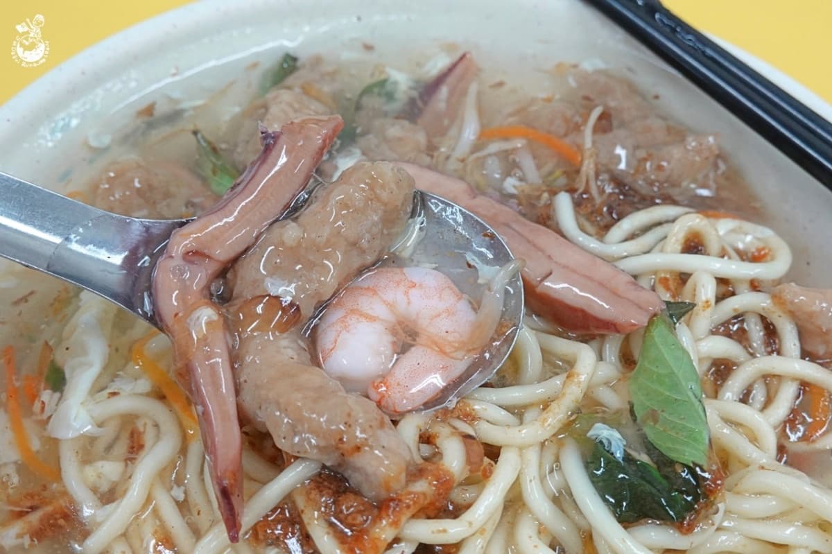 市場內ㄟ古早味!台中第五市場6銅板美食:內行1次買10碗、66年爆餡麻糬 市場內ㄟ古早味!台中第五市場6銅板美食:內行1次買10碗、66年爆餡麻糬