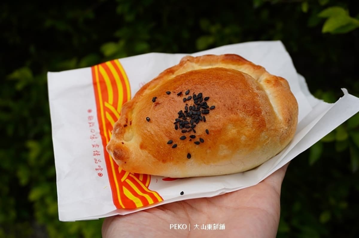 每天限量300顆!水源市場「秒殺蔥肉包」出爐就掃空,霸氣塞爆肉餡每口都是料 每天限量300顆!水源市場「秒殺蔥肉包」出爐就掃空,霸氣塞爆肉餡每口都是料