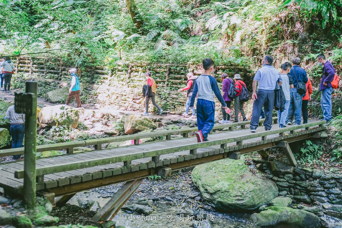 礁溪泡腳池再+1!五峰旗賞瀑布、爬步道、泡湯,必吃潤餅大腸包小腸 夯爆IG!宜蘭「新手祕境步道」一次賞山林、瀑布美景,網美必拍Z字溪流階梯