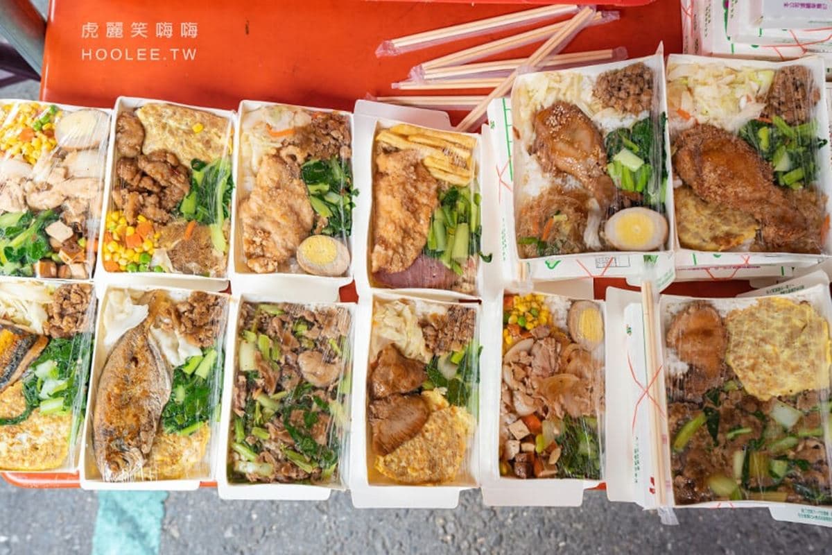 羊肉燴飯、燒肉飯通通50元!高雄「老字號便當」超佛不漲價,市場內限量開搶 羊肉燴飯、燒肉飯通通50元!高雄「老字號便當」超佛不漲價,市場內限量開搶