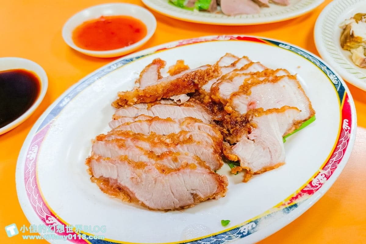 20元吃米其林美食!大稻埕80年「佛系麵店」永遠在排隊,超強紅燒肉網推必點 大稻埕美食:賣麵炎仔|大稻埕80年佛系麵店