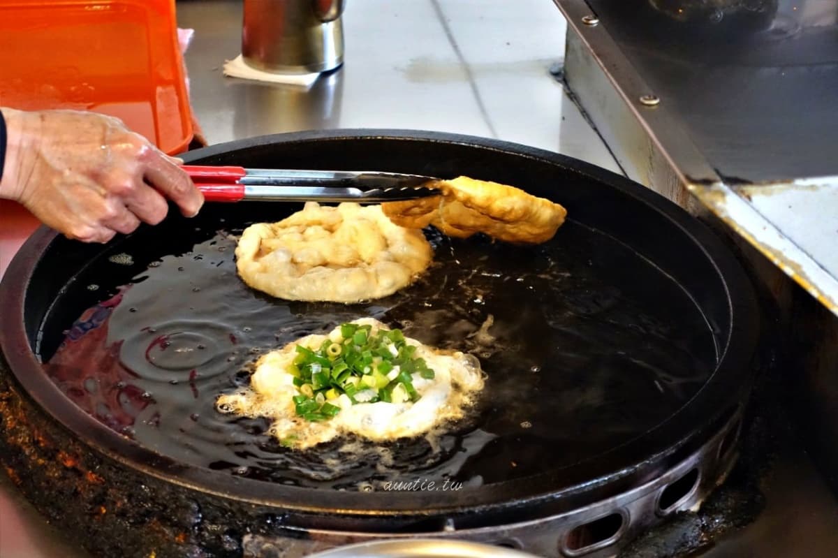 蔥油餅霸主PK!宜蘭6最強排隊名店:好評破萬神店、紅茶喝到飽、頂級三星蔥 蔥油餅霸主PK!宜蘭6最強排隊名店:好評破萬神店、紅茶喝到飽、頂級三星蔥