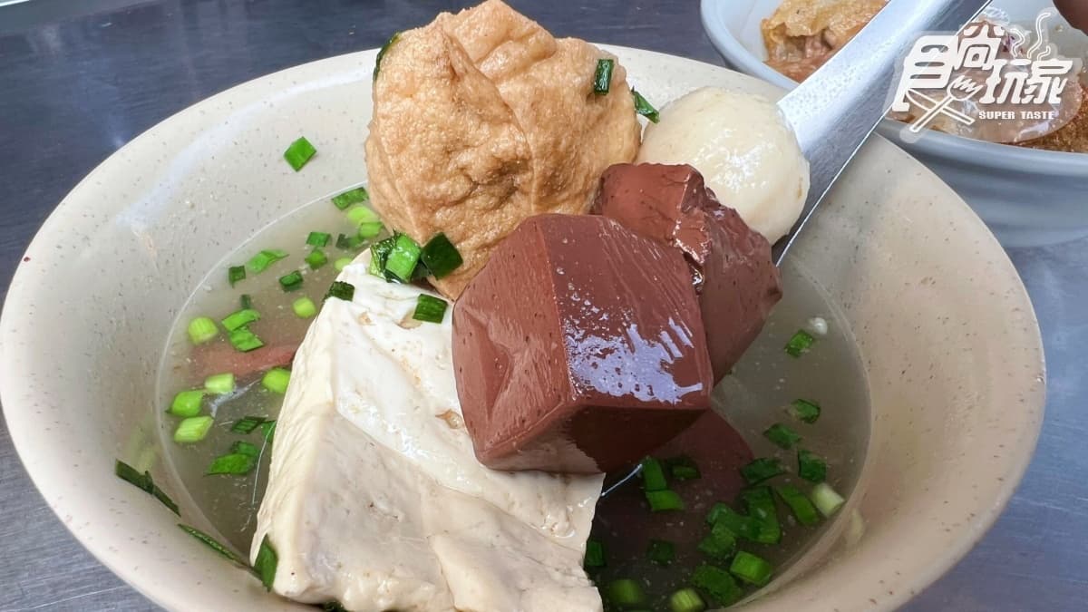 2大塊肉排+酥脆筍丁!台中神級「脆皮肉圓」僅50元,再曝美味3吃法 2大塊肉排+酥脆筍丁!台中神級「脆皮肉圓」僅50元,再曝美味3吃法