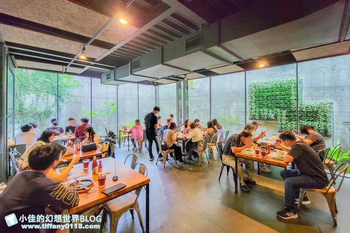 宜蘭人從小吃到大!「35年老字號牛排」好評超過1萬則,加麵不加價CP值超高 宜蘭人從小吃到大!「35年老字號牛排」好評超過1萬則,加麵不加價CP值超高
