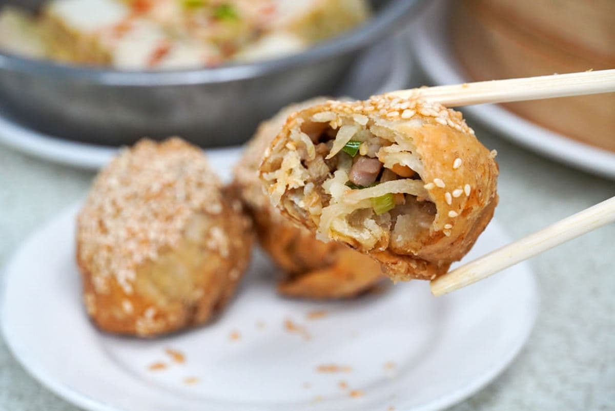 銅板價「小鼎泰豐」在高雄!爆汁湯包、滿料捲餅都必點,超佛菜單通通免百元 銅板價「小鼎泰豐」在高雄!爆汁湯包、滿料捲餅都必點,超佛菜單通通免百元