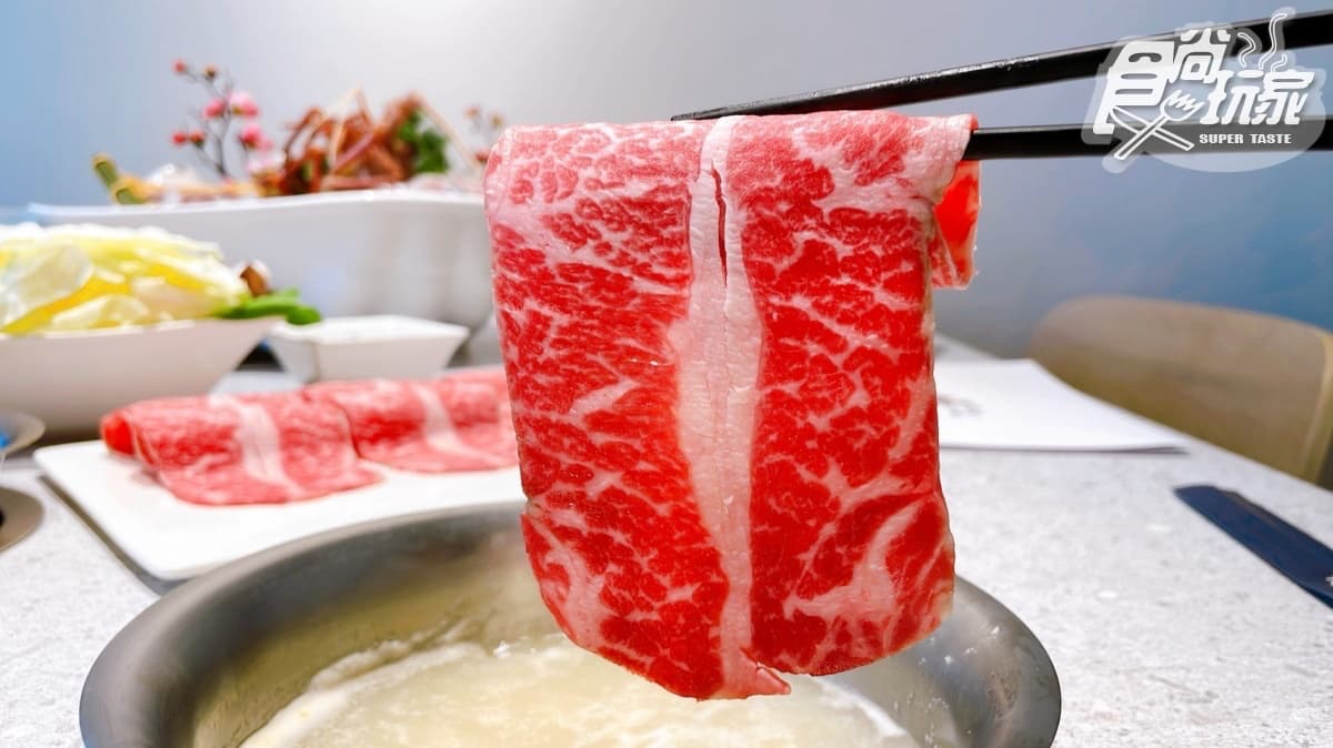 新竹人吃爆!超狂「牛骨麻辣鍋+巨無霸干貝」,金牛、雙子座享優惠 新竹人吃爆!超狂「牛骨麻辣鍋+巨無霸干貝」,金牛、雙子座享優惠