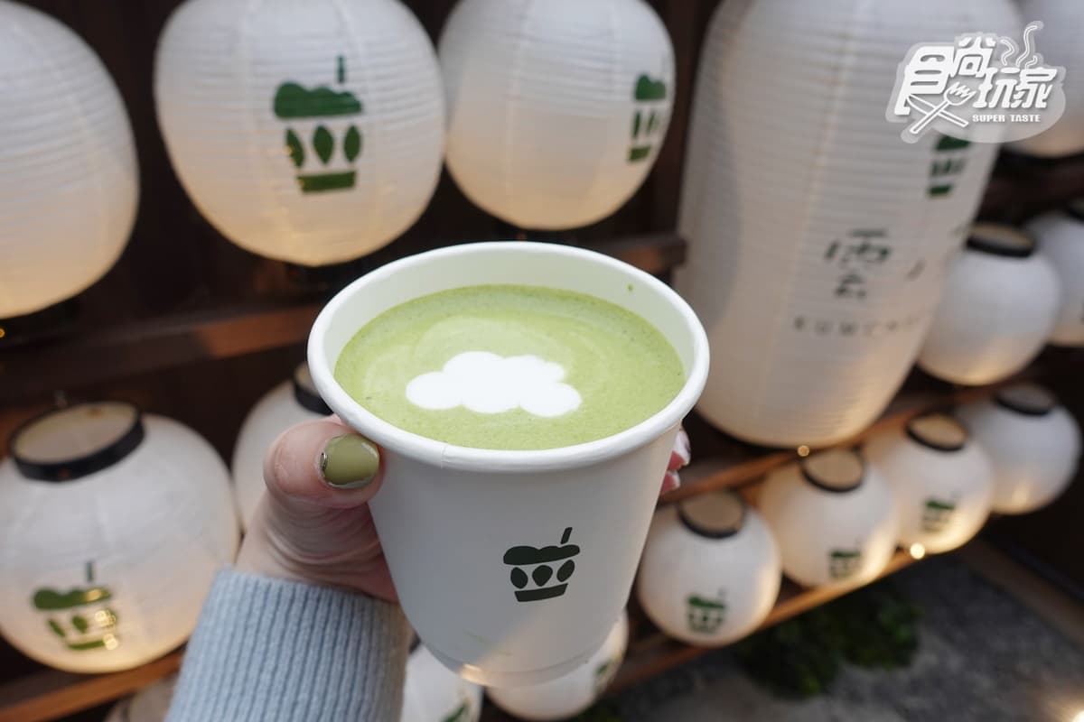 「雲朵抹茶慕斯SET」愛了!京都半日玩翻少女最愛神社、SOU・SOU串和菓子 「雲朵抹茶慕斯SET」愛了!京都半日玩翻少女最愛神社、SOU・SOU串和菓子