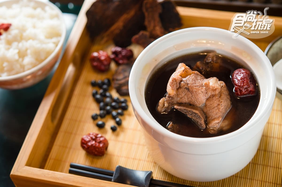 蟬聯3年依然勇!台南必比登美食不敗19家:鹹粥天花板、最強牛肉湯早餐 蟬聯3年依然勇!台南必比登美食不敗19家:鹹粥天花板、最強牛肉湯早餐
