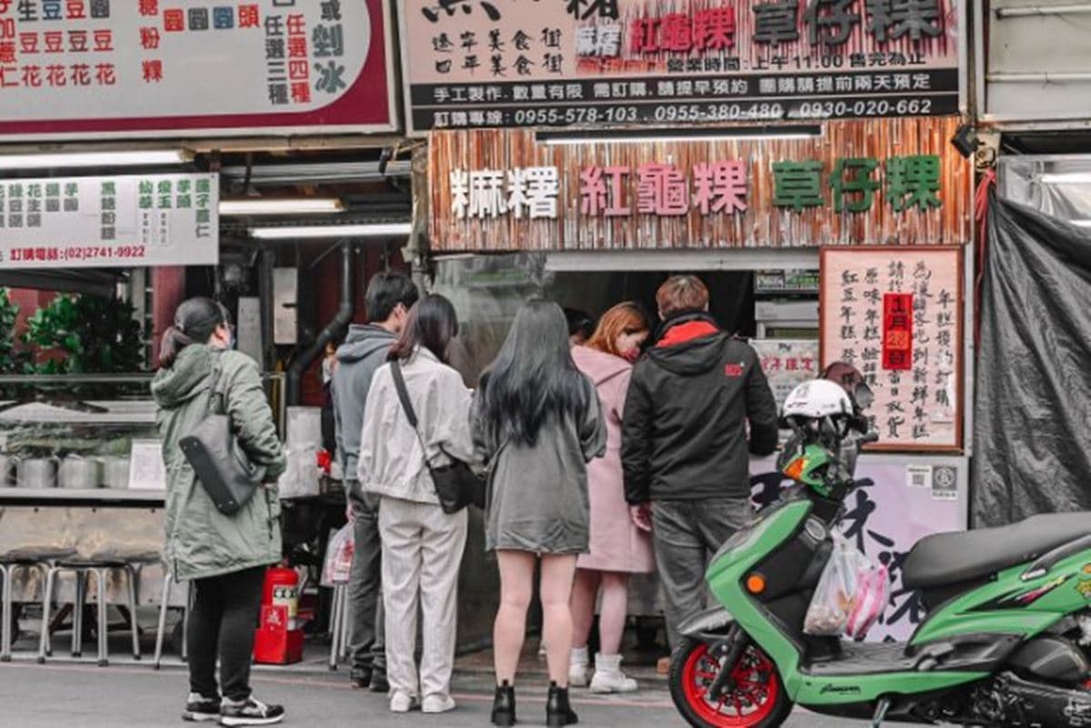 麻糬控必收!雙北6家超夯排隊麻糬:每顆不到10元、最強路邊攤、半小時完售 麻糬控必收!雙北6家超夯排隊麻糬:每顆不到10元、最強路邊攤、半小時完售