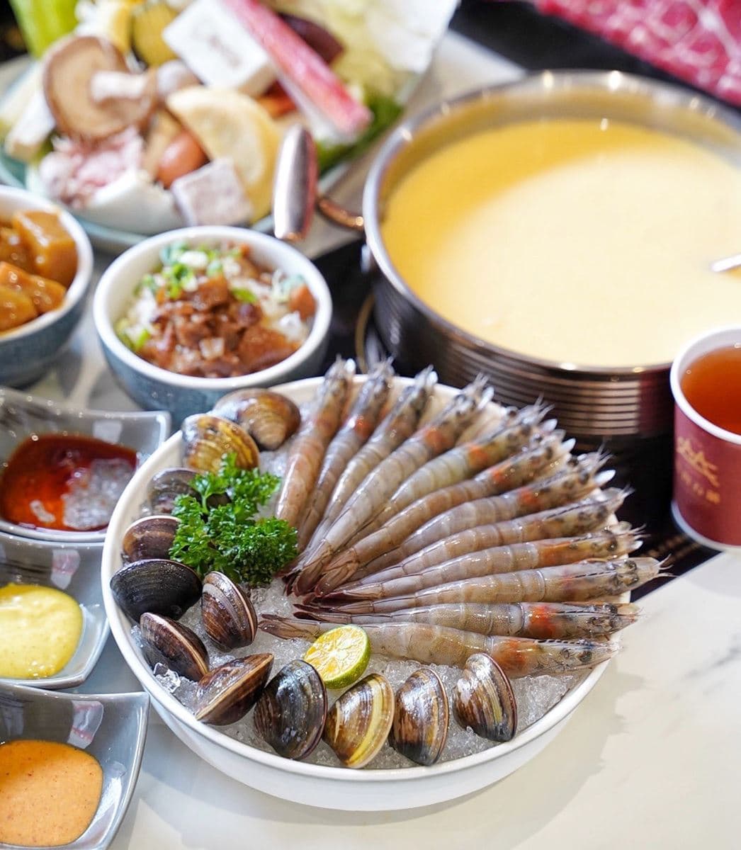 328元起火鍋吃到飽!50樣自助吧、咖哩飯、冰淇淋任吃,必點4倍肉超狂瀑布 328元起火鍋吃到飽!50樣自助吧、咖哩飯、冰淇淋任吃,必點4倍肉超狂瀑布