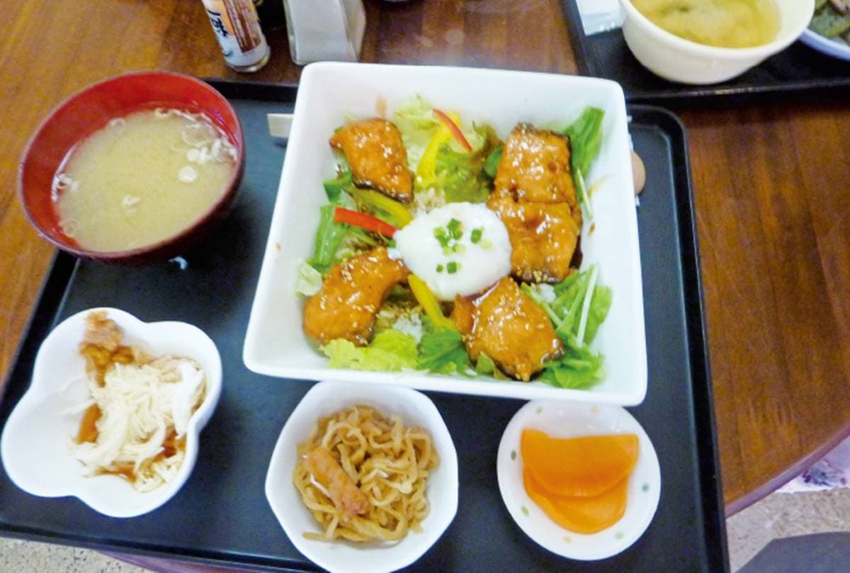 北海道必吃美食11選!巨無霸聖代、特色「監獄餐」哪裡有?23家餐廳完整收錄 北海道必吃美食11選!巨無霸聖代、特色「監獄餐」哪裡有?23家餐廳完整收錄