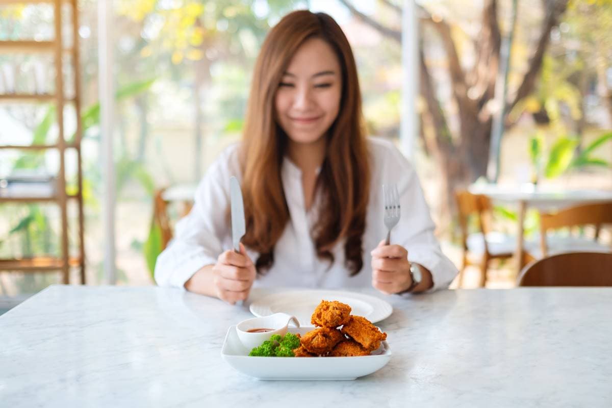 餐桌上看透你!專家揭密12型「吃飯人格」,最愛吃留最後的人都有「這傾向」 餐桌上看透你!專家揭密12型「吃飯人格」,最愛吃留最後的人都有「這傾向」