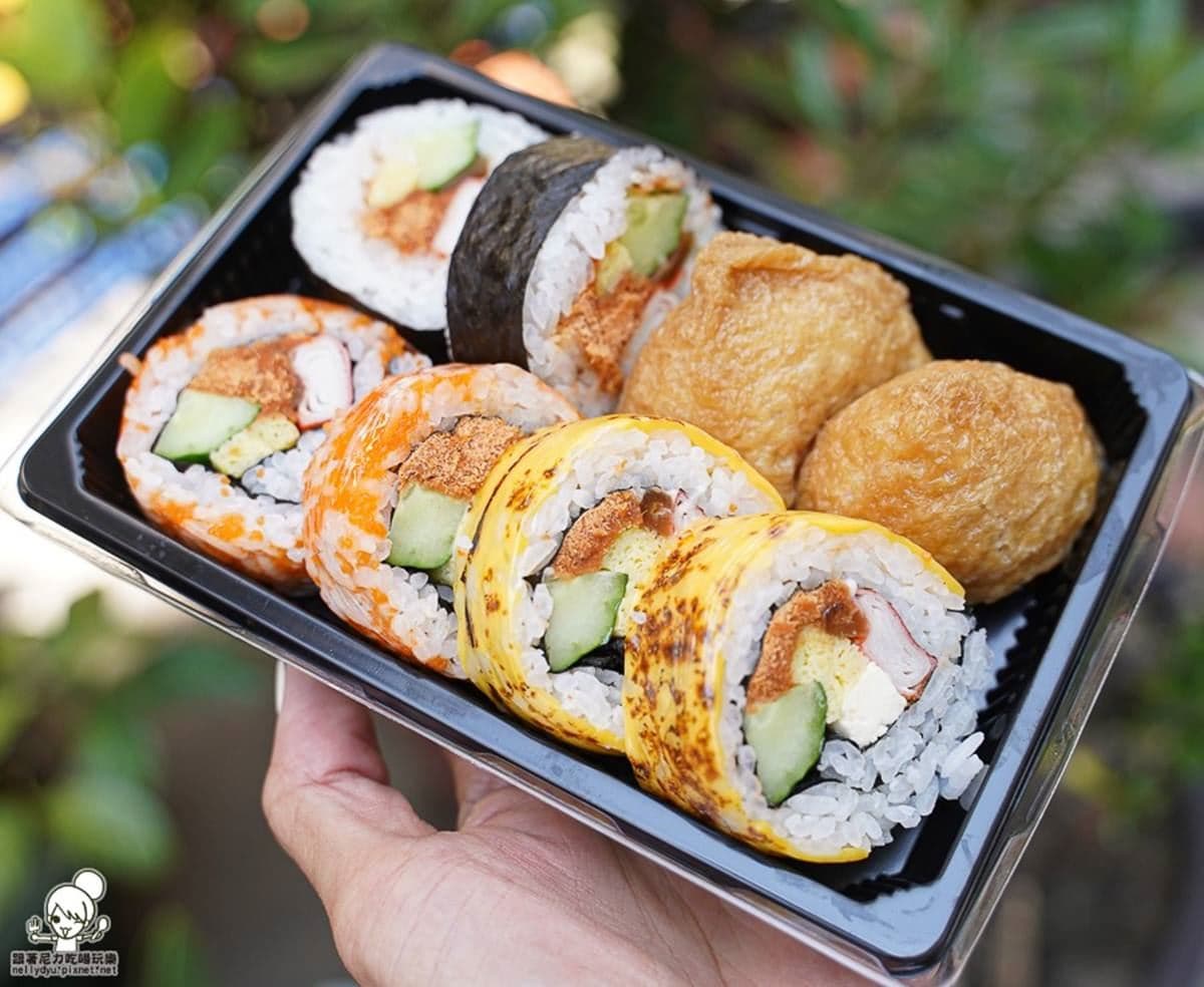 銅板價開吃!全台10高CP值外帶壽司:超狂芋泥口味、每顆10元起、24小時營業 銅板價開吃!全台10高CP值外帶壽司:超狂芋泥口味、每顆10元起、24小時營業