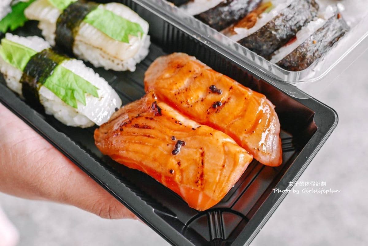 銅板價開吃!全台10高CP值外帶壽司:超狂芋泥口味、每顆10元起、24小時營業 銅板價開吃!全台10高CP值外帶壽司:超狂芋泥口味、每顆10元起、24小時營業