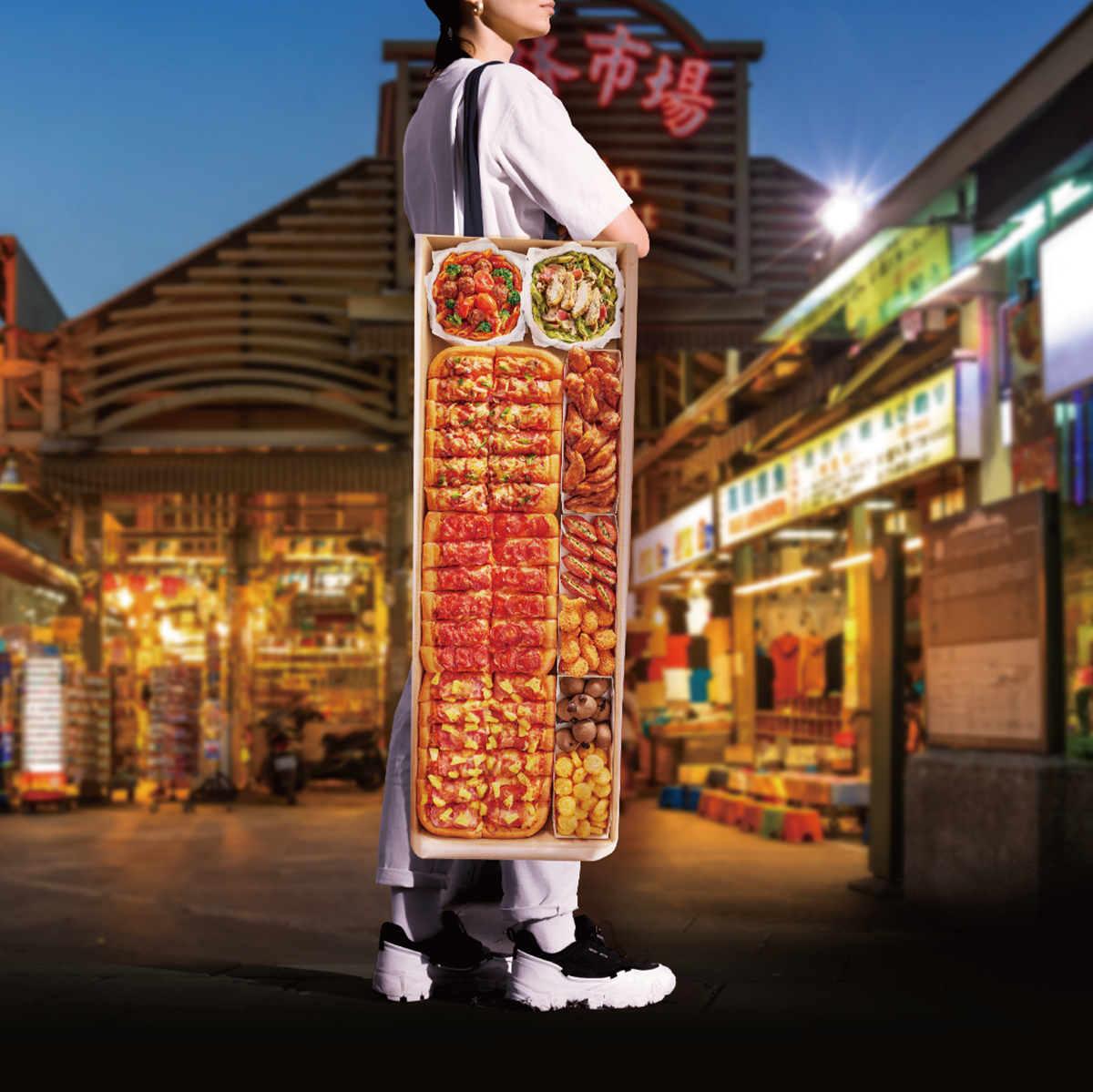 必勝客「一公尺派對巨飽盒」新披薩!4速食超狂新品,丹丹漢堡推巧克力薯條 必勝客「一公尺派對巨飽盒」新披薩!4速食超狂新品,丹丹漢堡推巧克力薯條