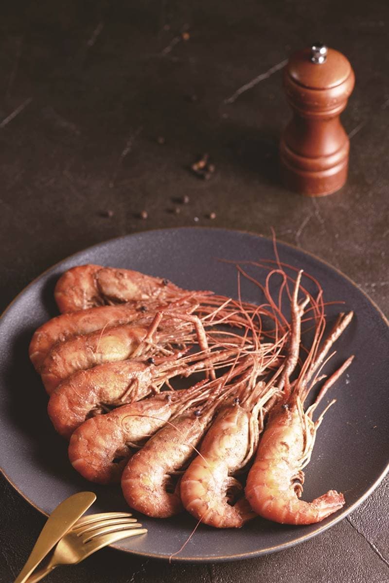 蝦料理神準心測!吃蝦看出你「暗藏哪種個性」,選「這答案」都是暖男、暖女 蝦料理神準心測!吃蝦看出你「暗藏哪種個性」,選「這答案」都是暖男、暖女