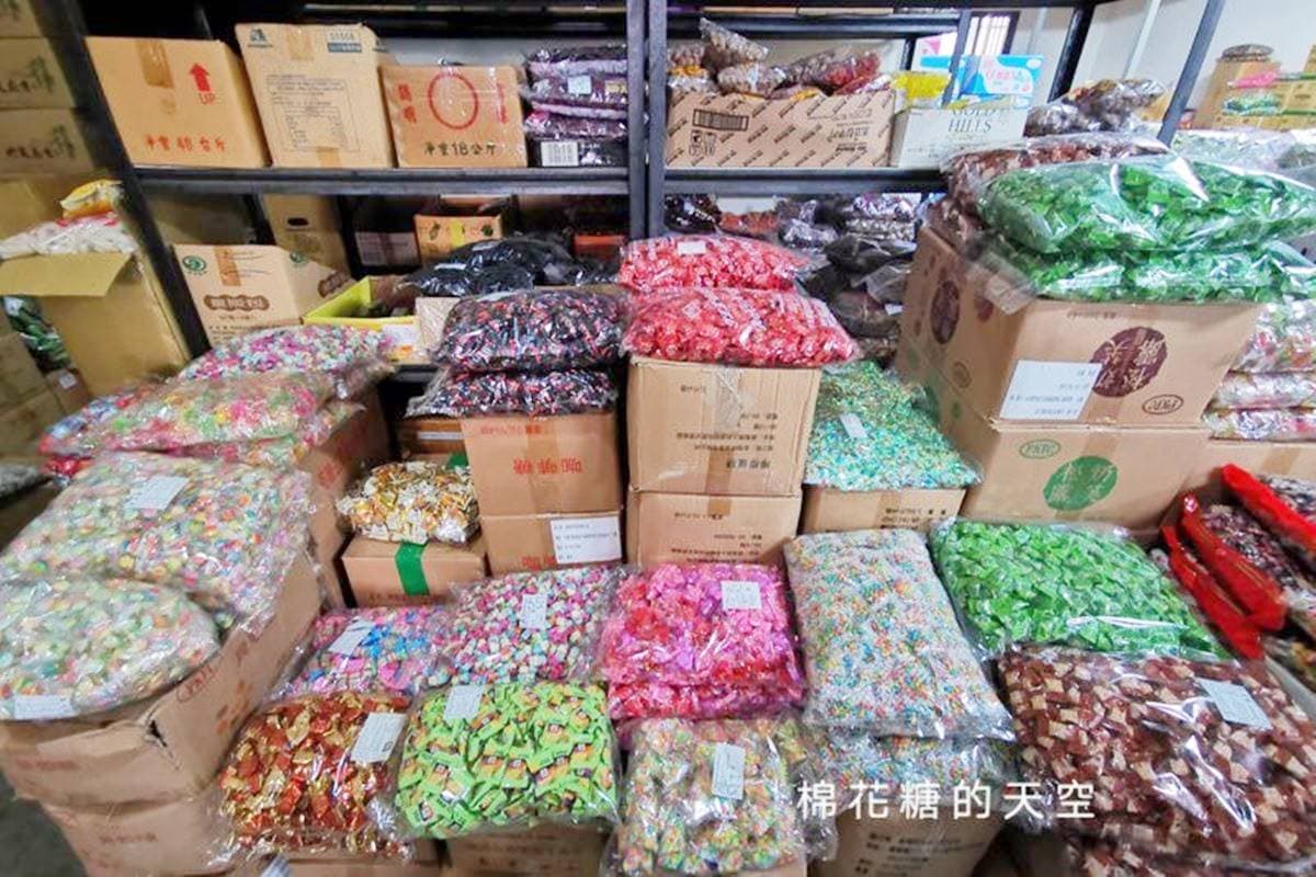 沒人帶路不知道!超隱密5零食、糕點批發:特大包餅乾、台式零嘴、年節採買 台中零食批發|育立商行